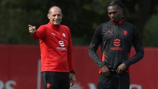 米体：阿莱格里已经成功“驾驭”了莱奥，并在全方位的改造他