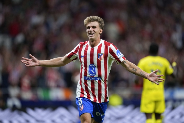 开云平台-马竞官方：巴里奥斯右大腿肌肉损伤，何时复出取决于恢复进展