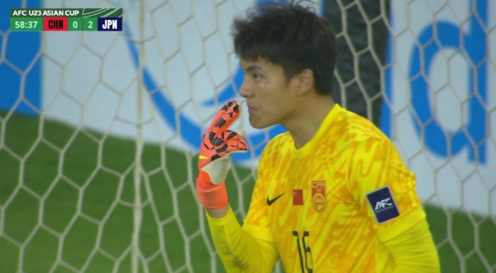 开云团队-佐藤龙之介：罚点前没听清李昊喊什么，他的做法很常见而我很专注