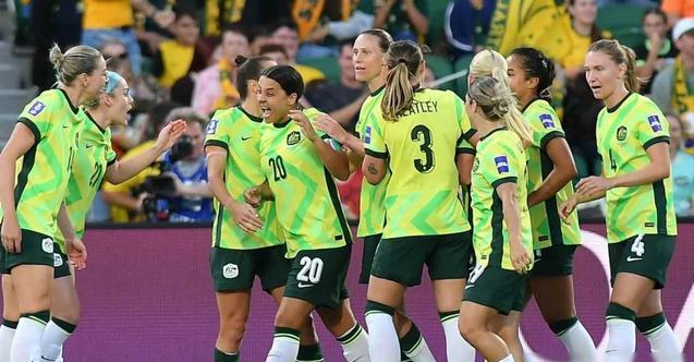 开云体育下载APP-亚洲杯女足爆冷连连！韩国6-0虐乌兹别克，中国女足晋级却遭利空